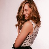 Hannah Huston - List pictures