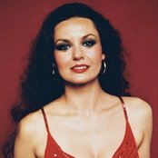 Crystal Gayle - List pictures