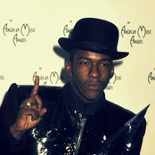 Bobby Brown - List pictures