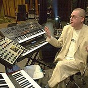Klaus Schulze - List pictures