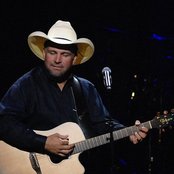 Chris Gaines - List pictures