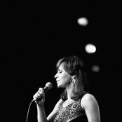 Astrud Gilberto - List pictures