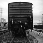 Face To Face - List pictures