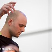 Andy Stott - List pictures