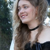 Kristina Horner - List pictures