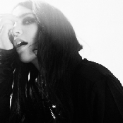 Beatrice Eli - List pictures