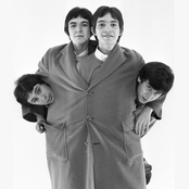 Small Faces - List pictures