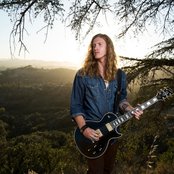 Jared James Nichols - List pictures