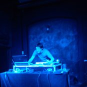 Deadbeat - List pictures