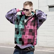 Zeus - List pictures