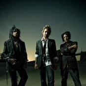 Sixx: A.m. - List pictures