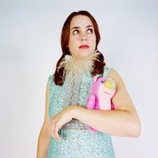 Petra Haden - List pictures