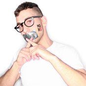 Bleachers - List pictures