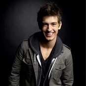 Asher Monroe - List pictures