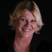 Bonnie Bramlett - List pictures