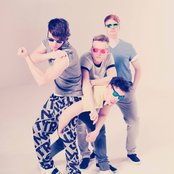 Donkeyboy - List pictures