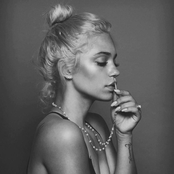 Paloma Ford - List pictures