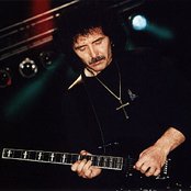 Iommi - List pictures