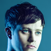 Rustie - List pictures