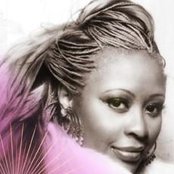 Kim English - List pictures