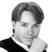 Bryan White - List pictures