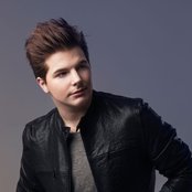 Robin Stjernberg - List pictures