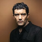 Antonio Banderas - List pictures