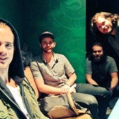 Kongos - List pictures