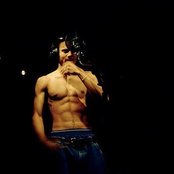 Mohombi - List pictures