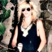Duff Mckagan - List pictures