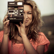 Tori Kelly - List pictures