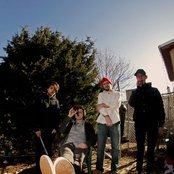 Clique - List pictures