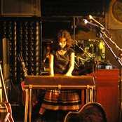 Mia Doi Todd - List pictures