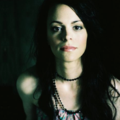 Mindy Smith - List pictures