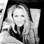 Deana Carter - List pictures