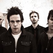 Social Code - List pictures