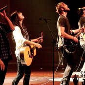 Hillsong Worship - List pictures