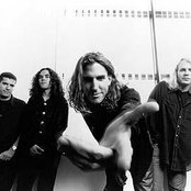 Carolines Spine - List pictures