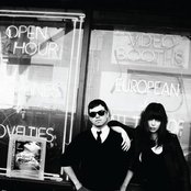 Sleigh Bells - List pictures