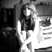 Laura Welsh - List pictures