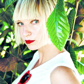 Sia - List pictures
