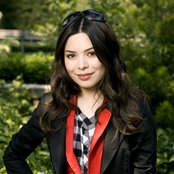 Miranda Cosgrove - List pictures