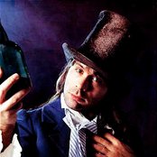 Bruce Dickinson - List pictures