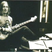 Daniel Johns - List pictures