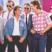 Huey Lewis & The News - List pictures