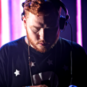 Julio Bashmore - List pictures