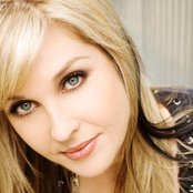 Sunny Sweeney - List pictures