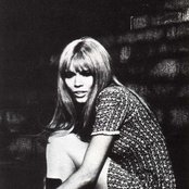 Amanda Lear - List pictures