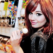 Debby Ryan - List pictures