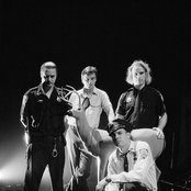 Tomahawk - List pictures